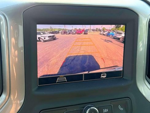 Used 2024 Chevrolet Silverado 1500 Custom Trail Boss AWD/4WD image 25