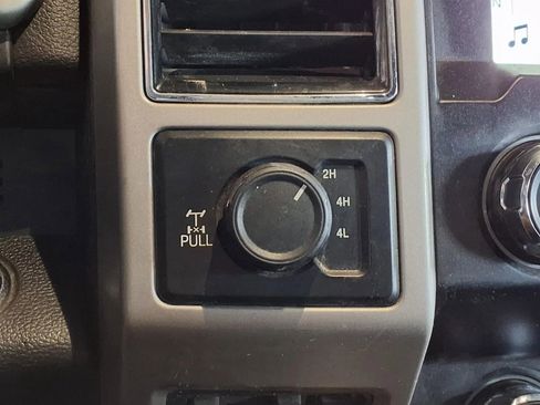 Used 2019 Ford F250 Lariat w/ Lariat Ultimate Package image 25