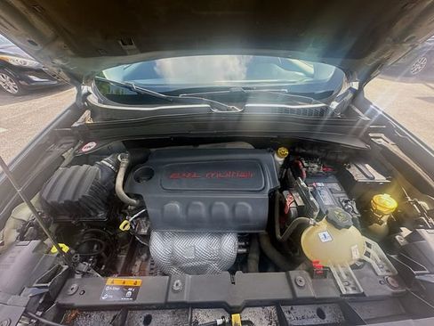 Used 2016 Jeep Renegade Trailhawk AWD/4WD image 29