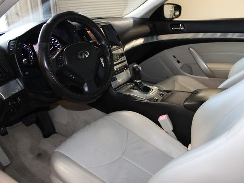 Used 2013 INFINITI G37 Journey w/ Premium Pkg RWD image 22