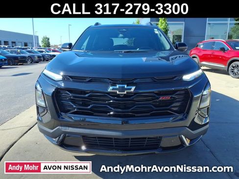 Used 2026 Chevrolet Equinox RS w/ Convenience Package III FWD image 3