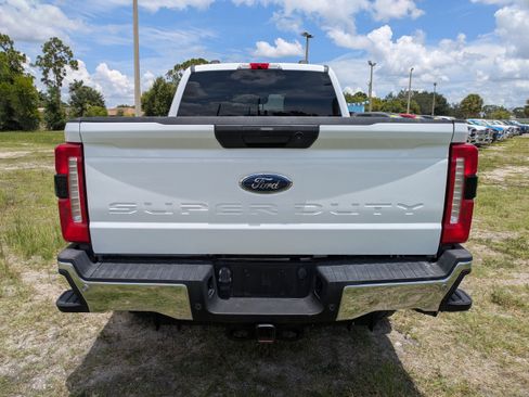 Used 2024 Ford F350 XLT w/ 360-Degree Camera Package AWD/4WD image 5