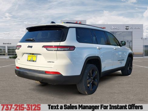 New 2025 Jeep Grand Cherokee L Limited w/ Black Appearance Package AWD/4WD image 5