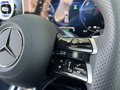 New 2025 Mercedes-Benz GLC 350e 4MATIC image 26