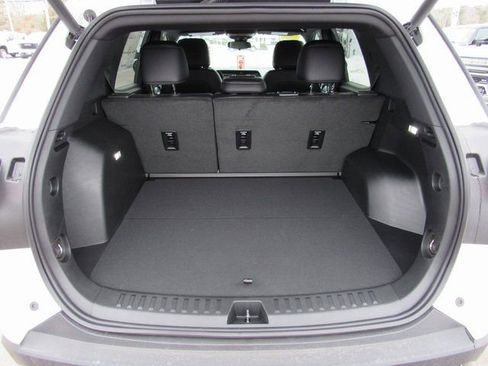 New 2026 GMC Terrain Elevation w/ Elevation Premium Package AWD/4WD image 24