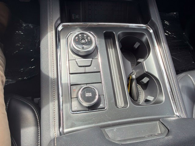Used 2024 Ford Expedition XLT AWD/4WD image 20
