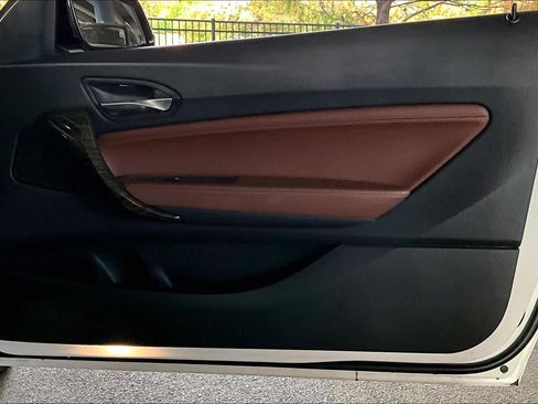 Used 2016 BMW 228i Convertible image 21