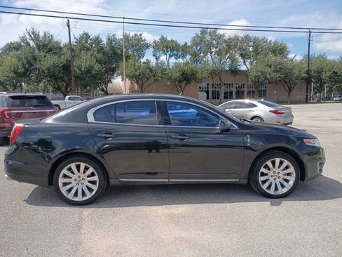 Used 2009 Lincoln MKS FWD image 6