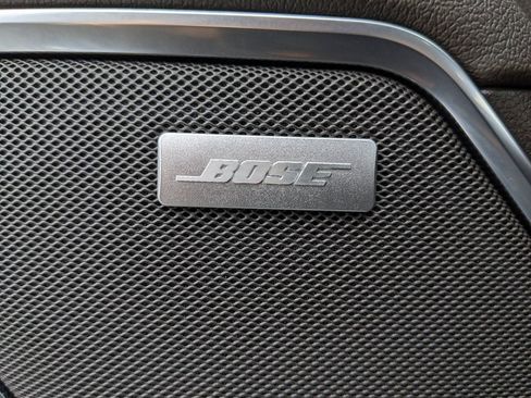 Used 2023 GMC Sierra 1500 SLT w/ SLT Premium Package image 39