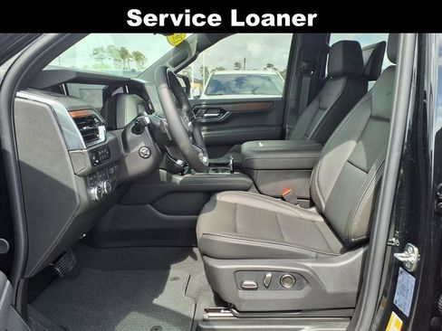 New 2026 GMC Yukon XL Denali w/ Denali Reserve Package AWD/4WD image 8