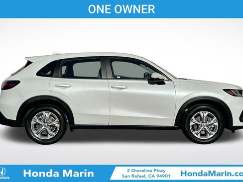 Certified 2025 Honda HR-V LX image 5