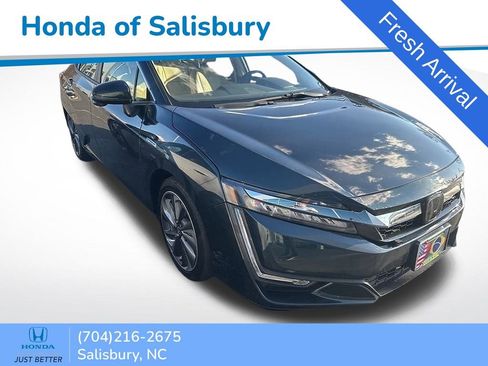 Used 2020 Honda Clarity Touring image 1