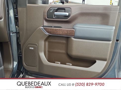 Used 2023 GMC Sierra 3500 Denali AWD/4WD image 35