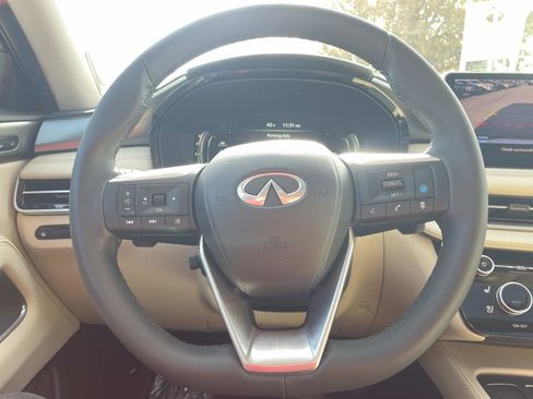 Certified 2025 INFINITI QX60 Luxe image 24