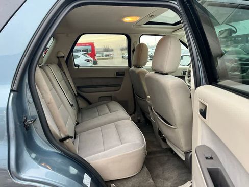 Used 2011 Ford Escape XLT w/ 202A Rapid Spec Order Code image 23