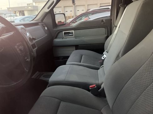Used 2011 Ford F150 XLT w/ XLT Chrome Pkg image 25