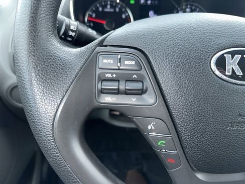 Used 2017 Kia Forte LX w/ LX Popular Package image 14