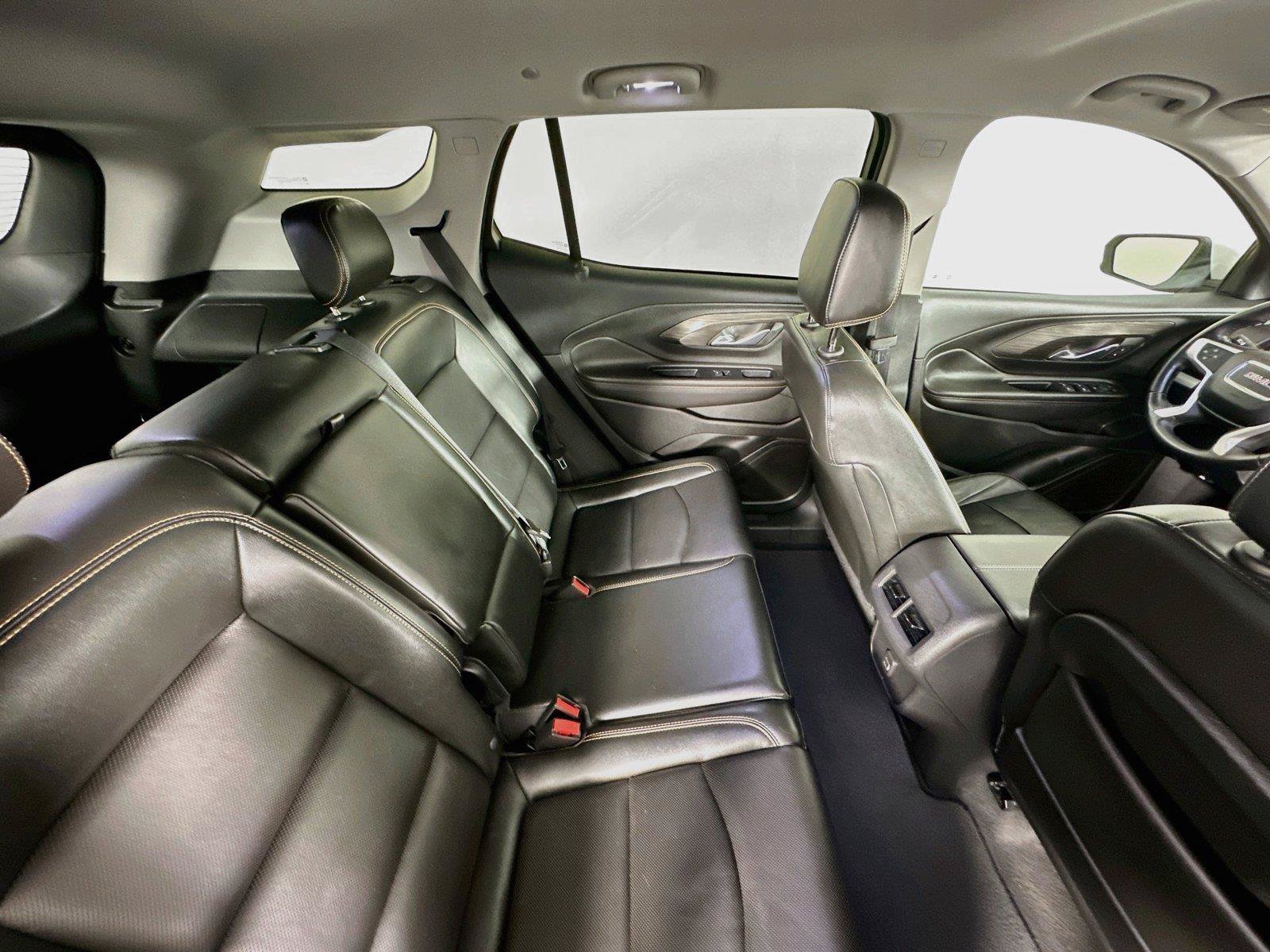 Used 2019 GMC Terrain SLT AWD/4WD image 25