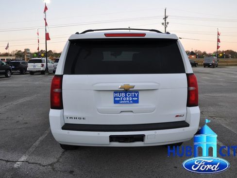 Used 2017 Chevrolet Tahoe LT image 4
