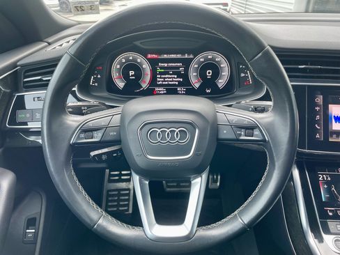 Used 2022 Audi Q8 Premium Plus w/ Premium Plus Package image 21