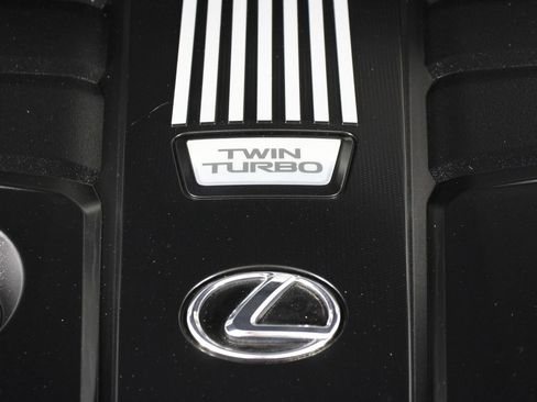Used 2024 Lexus LX 600 4WD w/ Luxury Package image 24