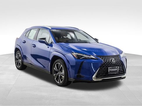 Used 2025 Lexus UX 300h AWD w/ Accessory Package (Z1) image 7
