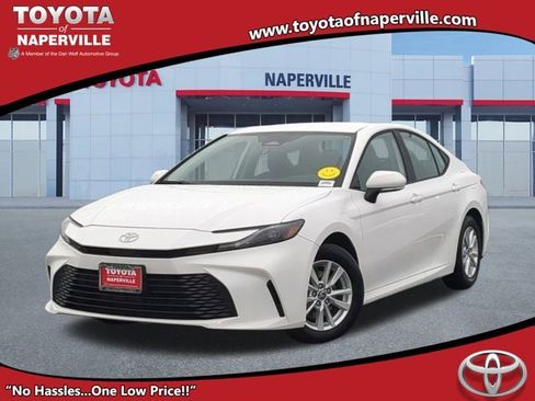Used 2026 Toyota Camry LE image 1