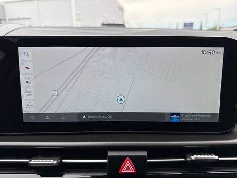 New 2026 Kia Sportage SX FWD image 12