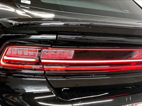 Used 2025 Dodge Charger Scat Pack w/ Track Pack image 30