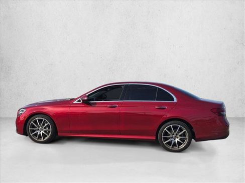 Used 2022 Mercedes-Benz E 350 Sedan image 8