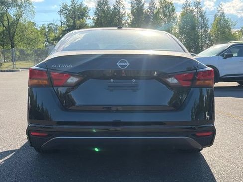New 2026 Nissan Altima 2.5 SV FWD image 7