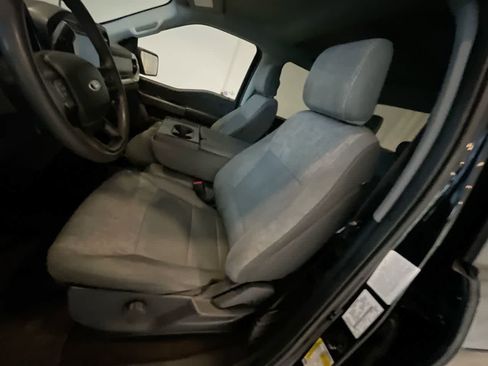 Used 2022 Ford F150 XLT w/ XTR Package image 11