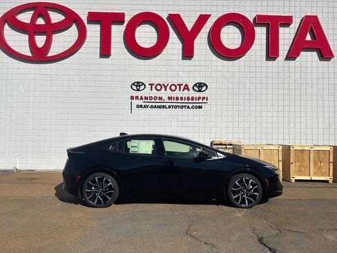 New 2026 Toyota Prius Plug-In Hybrid image 4