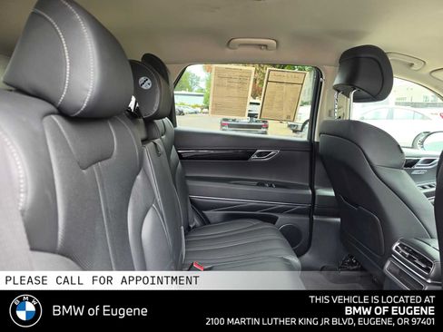 Used 2025 Genesis GV80 2.5T Standard AWD/4WD image 15