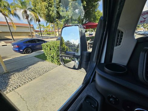 Used 2020 Ford Transit 150 XLT image 32