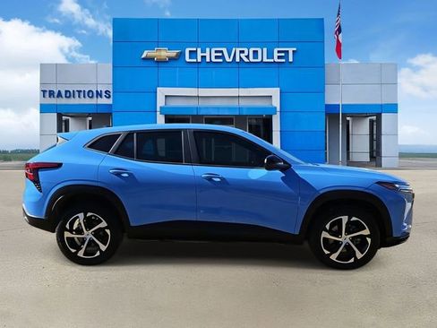 Certified 2024 Chevrolet Trax RS image 10