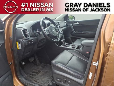 Used 2019 Kia Sportage EX w/ EX Technology Package FWD image 24