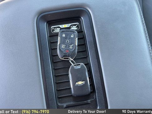 Used 2016 Chevrolet Tahoe LT w/ Luxury Package image 17