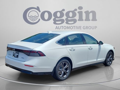 New 2026 Honda Accord EX-L image 5