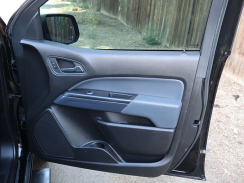 Used 2016 Chevrolet Colorado Z71 AWD/4WD image 26