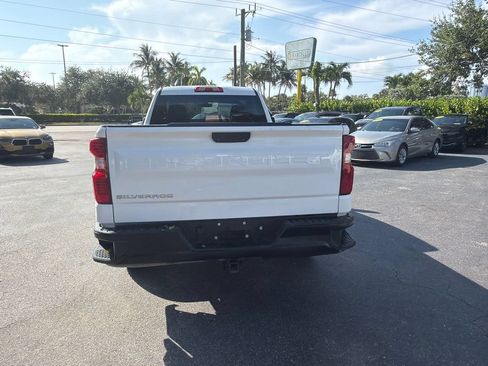 Used 2021 Chevrolet Silverado 1500 W/T w/ WT Value Package AWD/4WD image 4