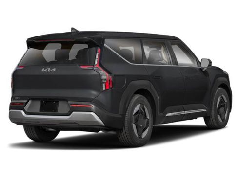 Used 2024 Kia EV9 Land AWD/4WD image 2