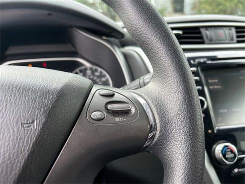 Certified 2023 Nissan Murano S image 13