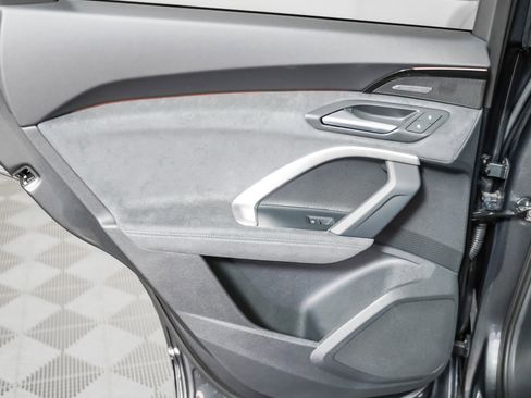 New 2025 Audi SQ5 Premium Plus image 23