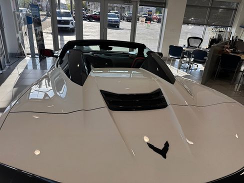 New 2026 Chevrolet Corvette Z06 w/ Stealth Interior Trim Package RWD image 7