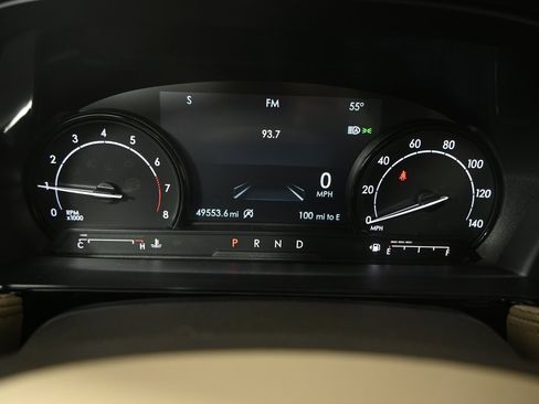 Used 2021 Lincoln Corsair Standard w/ Premium Package image 24