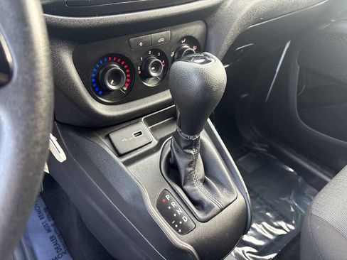 Used 2022 RAM ProMaster City Tradesman image 20