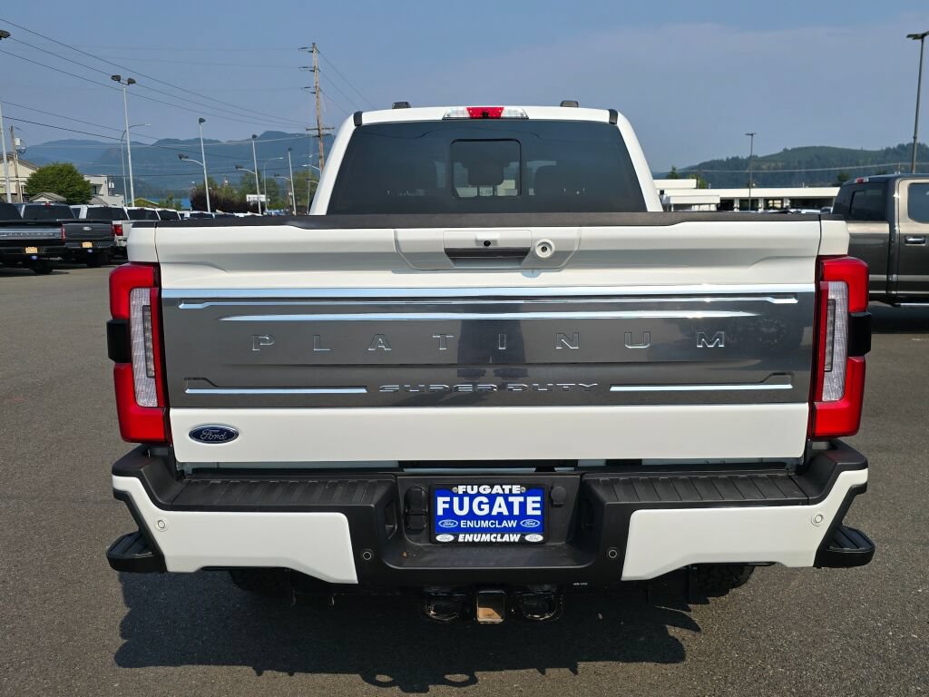 Used 2024 Ford F350 Platinum AWD/4WD image 7