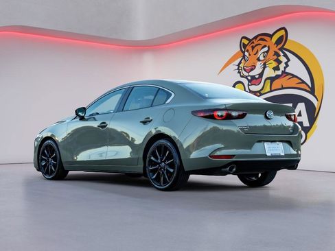 Used 2024 MAZDA MAZDA3 s image 7