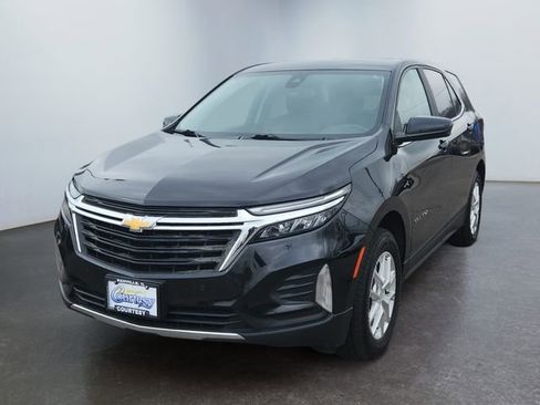 Used 2023 Chevrolet Equinox LT w/ Driver Convenience Package image 1